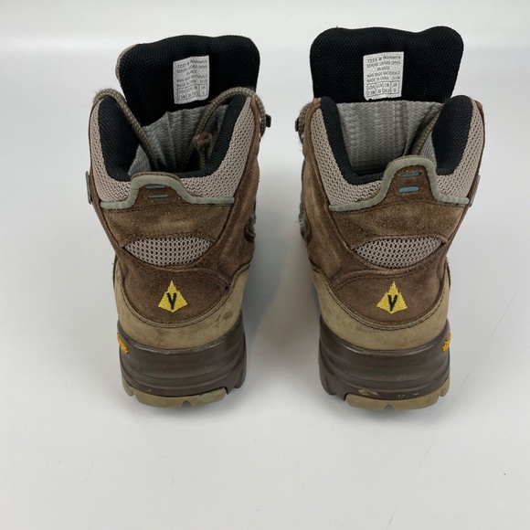 Vasque Women's Size 7.5 Hiking Trail Boots Brown Gore Tex Insulated Vibram Soles - Picture 2 of 8